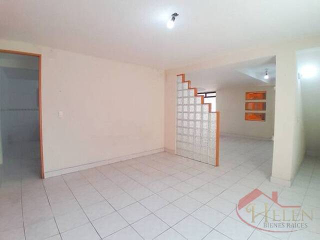 #1169 - Casa para Venta en Iztapalapa - DF - 3