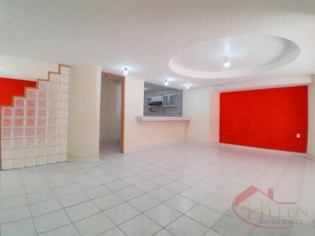 #1169 - Casa para Venta en Iztapalapa - DF - 2
