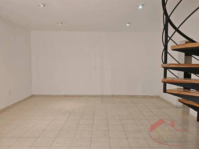 #1206 - Casa para Venta en Venustiano Carranza - DF - 3